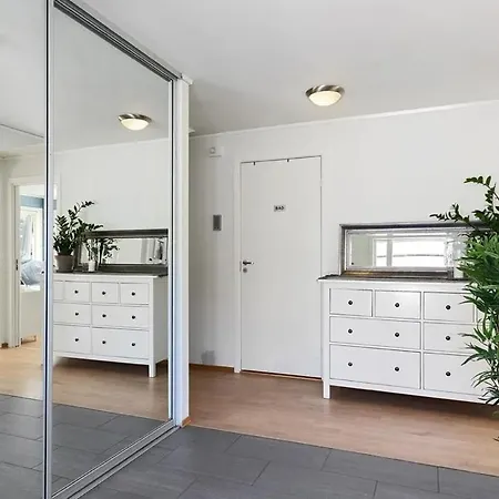 4 Roms Ved Fosshaugane Campus Διαμέρισμα